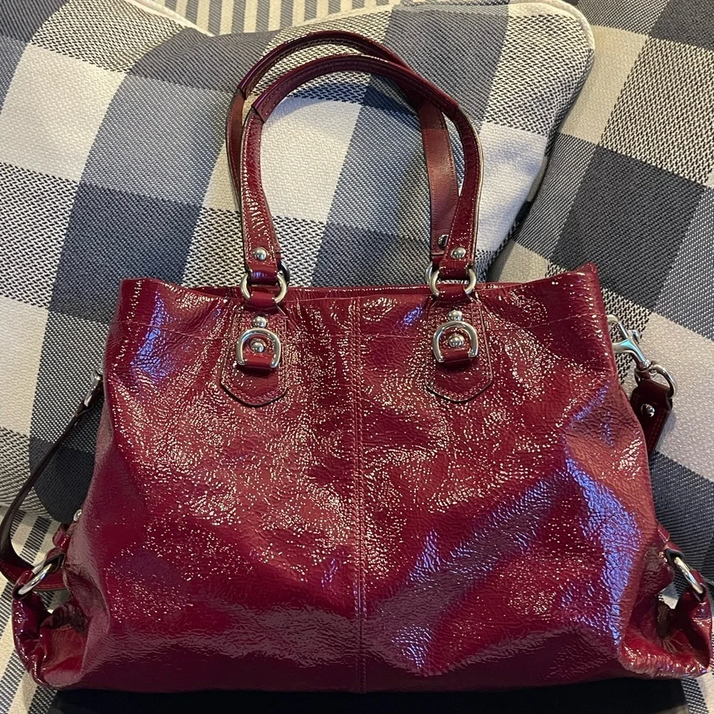 COACH~ASHLEY CARRYALl SATCHEL (Style No.:F15516) - Picture 5 of 12